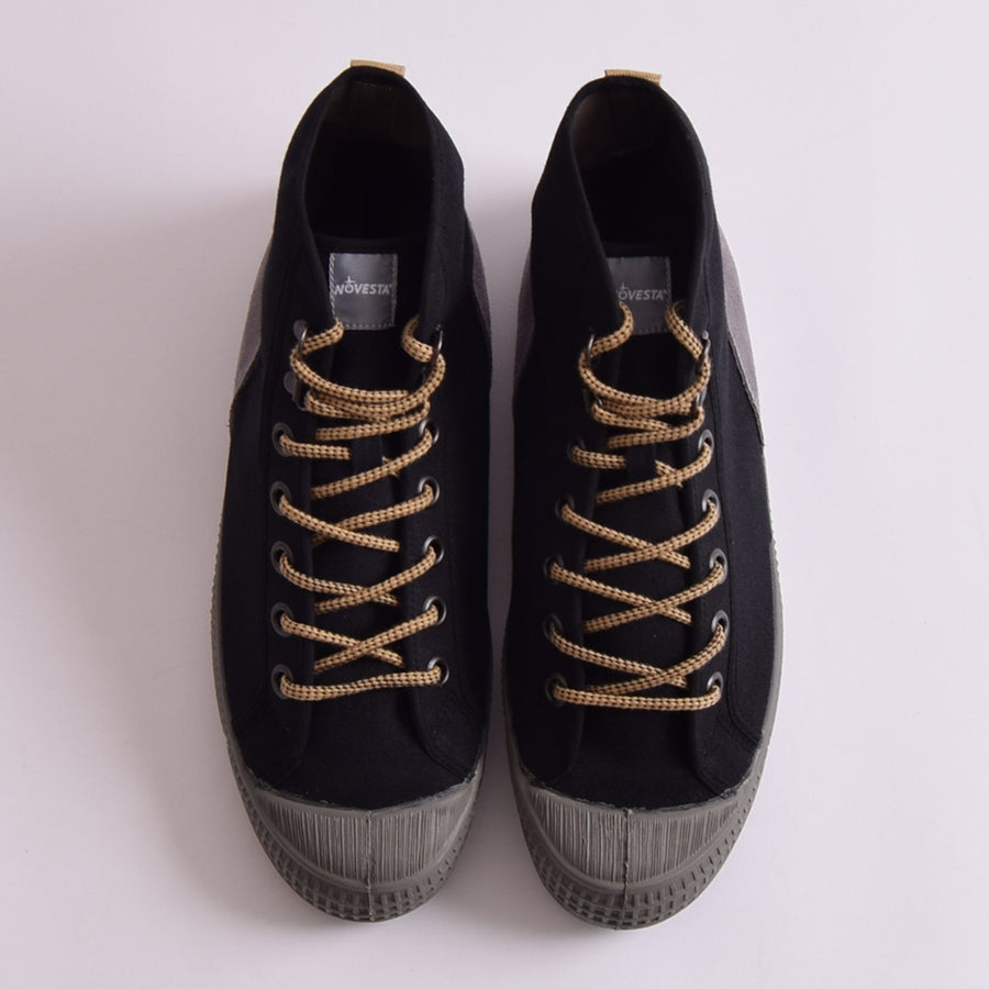 Novesta Star Dribble Hiker Black Grey Boots