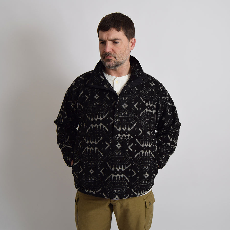 Gypsy & Sons Black Jacquard Snap Fleece