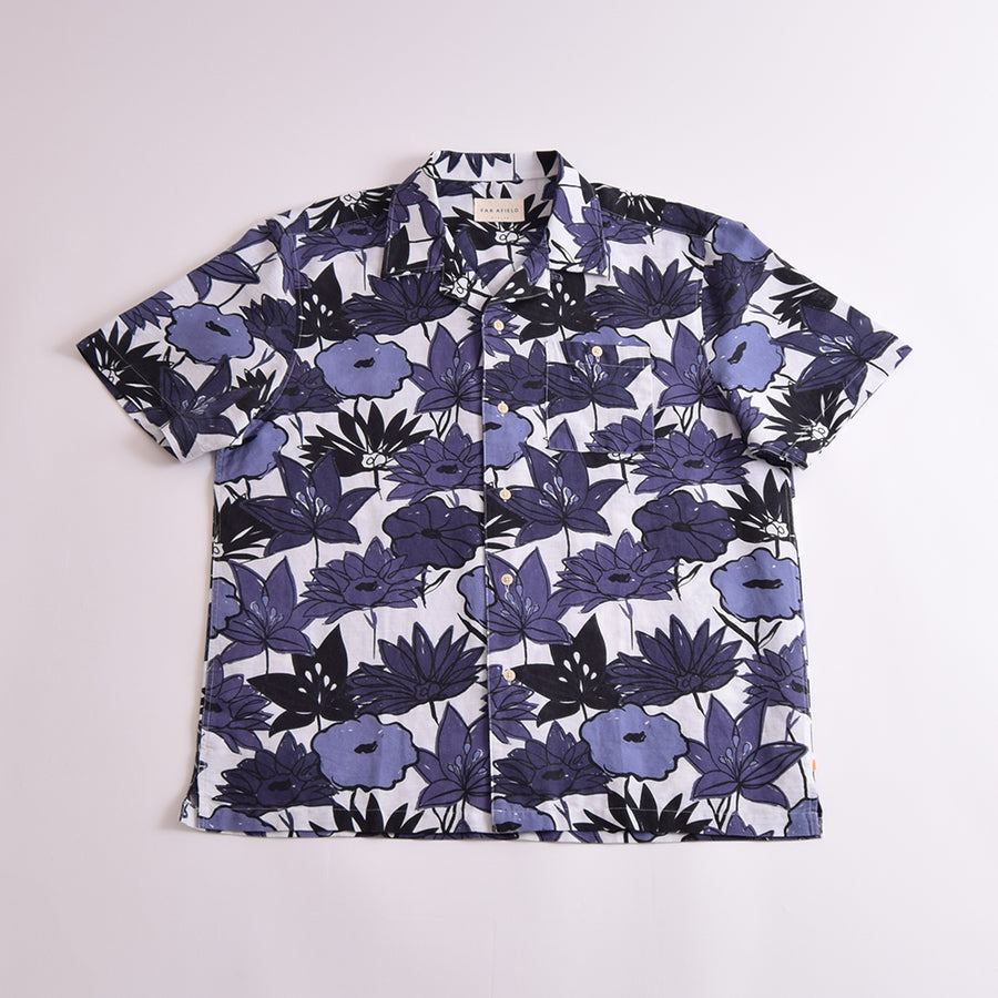 Far Afield Navy Linen Flower Collage Print Selleck Shirt – Rivet ...